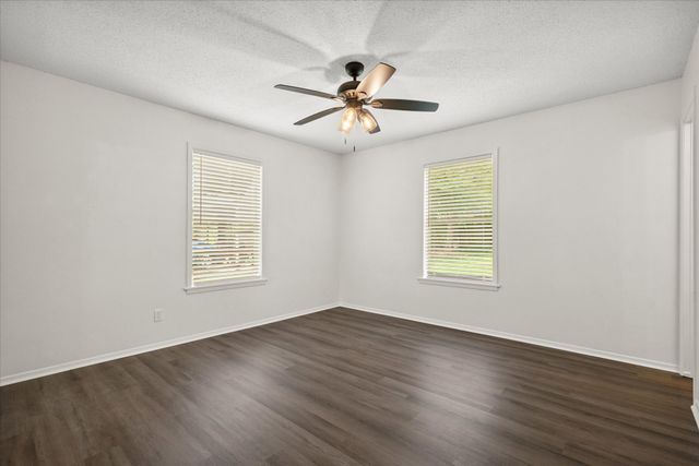 1890 Stacey Street, Canton, TX 75103