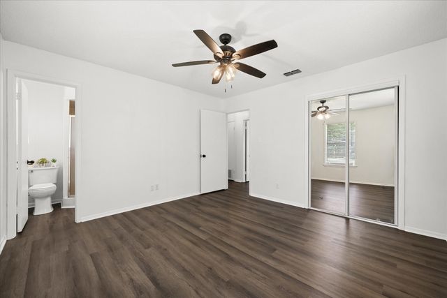 1890 Stacey Street, Canton, TX 75103