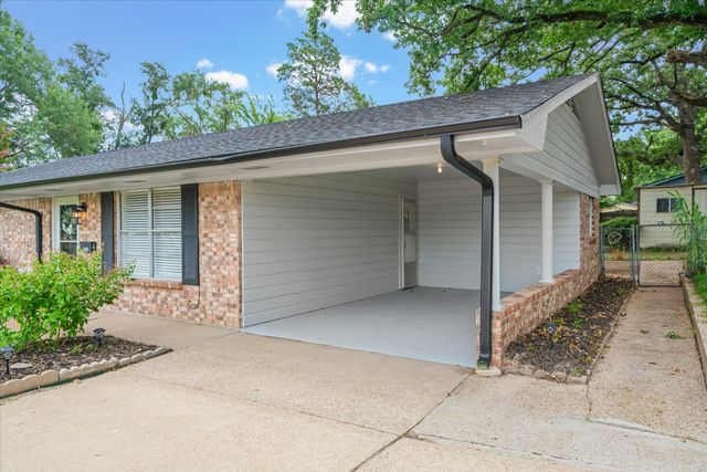 1890 Stacey Street, Canton, TX 75103