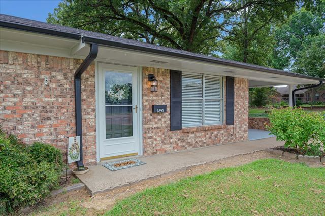 1890 Stacey Street, Canton, TX 75103