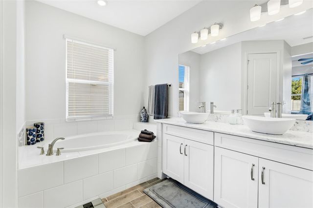 11160 FIELDSTONE DRIVE, Palmetto, FL 34221