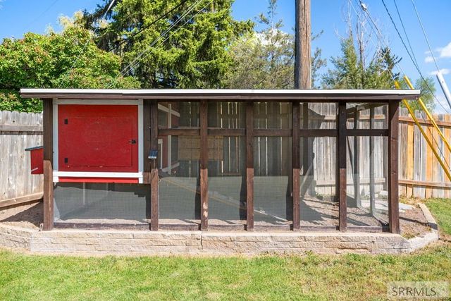 568 Falls Drive, Idaho Falls, ID 83401