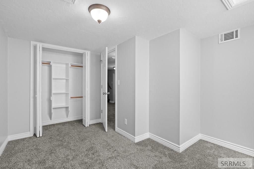 Image 18 of property listing at 568 Falls Drive, Idaho Falls, ID 83401