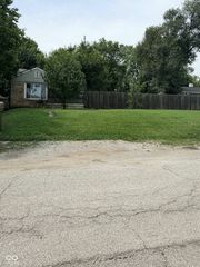 3706 Hillside Avenue, Indianapolis, IN 46218