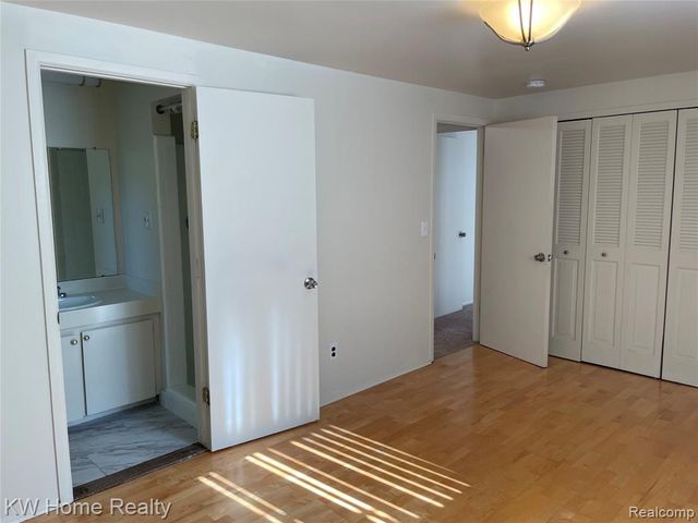 20360 Wildhern Street, Southfield, MI 48076