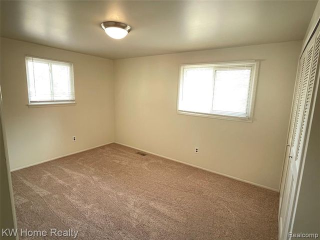 20360 Wildhern Street, Southfield, MI 48076