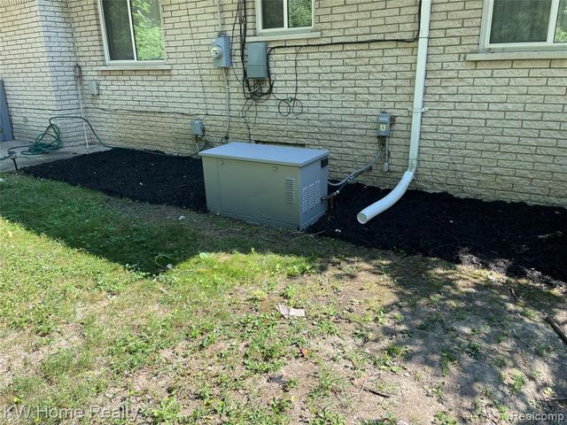 20360 Wildhern Street, Southfield, MI 48076