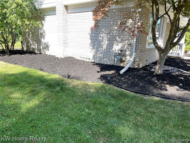 20360 Wildhern Street, Southfield, MI 48076