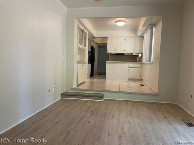 20360 Wildhern Street, Southfield, MI 48076