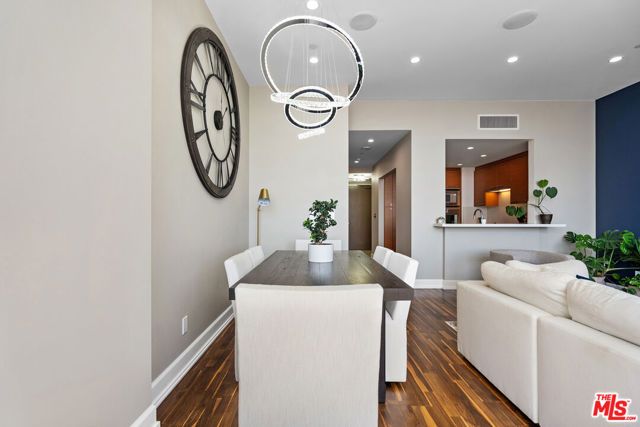 900 W Olympic Boulevard 32G, Los Angeles, CA 90015