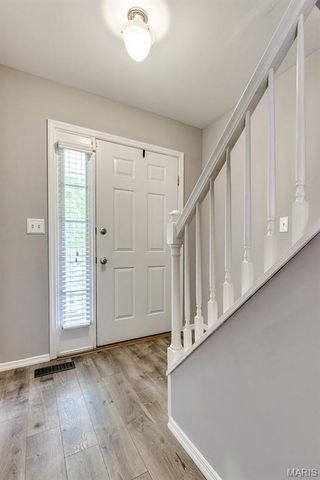 1632 Whispering Creek Drive, Ballwin, MO 63021