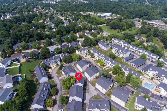 1632 Whispering Creek Drive, Ballwin, MO 63021