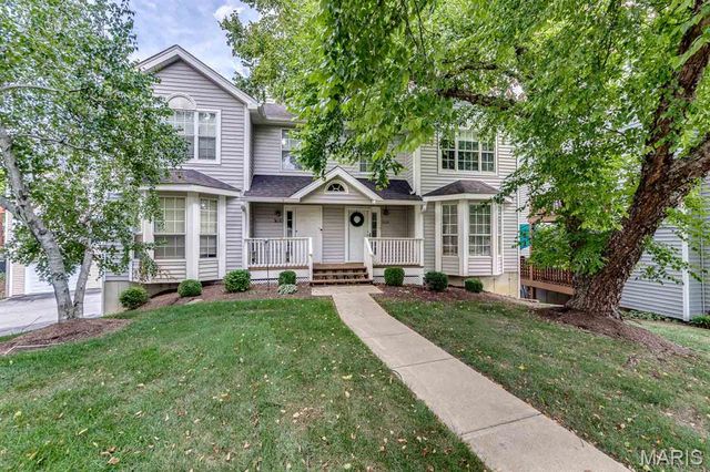 1632 Whispering Creek Drive, Ballwin, MO 63021
