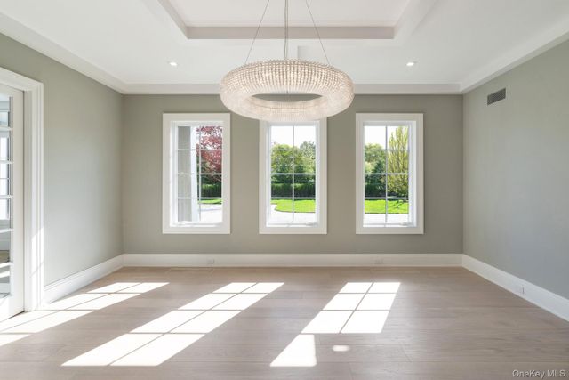 361 Mitchell Lane, Bridgehampton, NY 11932