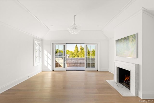 361 Mitchell Lane, Bridgehampton, NY 11932