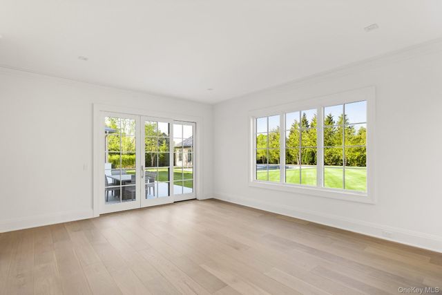 361 Mitchell Lane, Bridgehampton, NY 11932