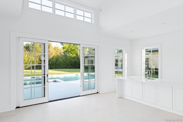 361 Mitchell Lane, Bridgehampton, NY 11932