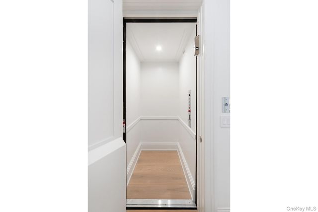 361 Mitchell Lane, Bridgehampton, NY 11932