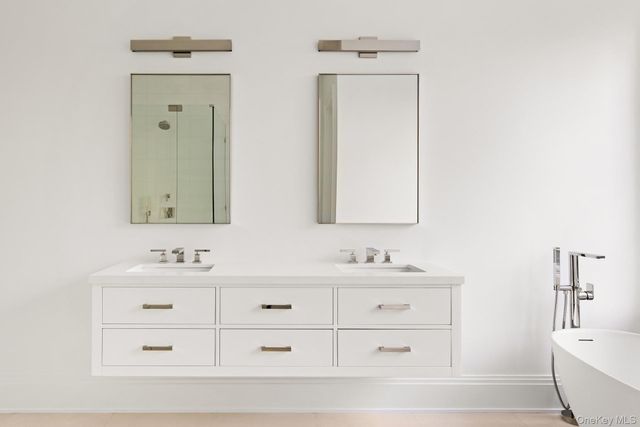 361 Mitchell Lane, Bridgehampton, NY 11932