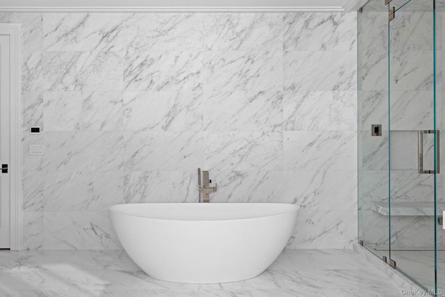 361 Mitchell Lane, Bridgehampton, NY 11932