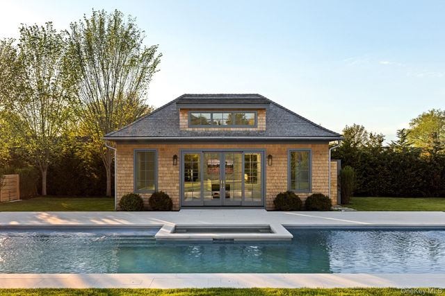 361 Mitchell Lane, Bridgehampton, NY 11932