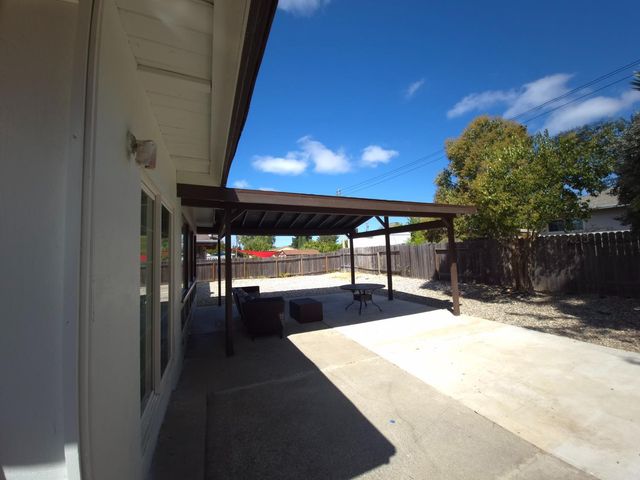 7213 Chesline Dr, Citrus Heights, CA 95621