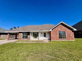115 Lunenburg Street, Houma, LA 70364