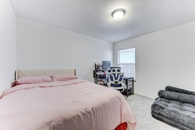 204 Shoreview Drive, Conroe, TX 77303