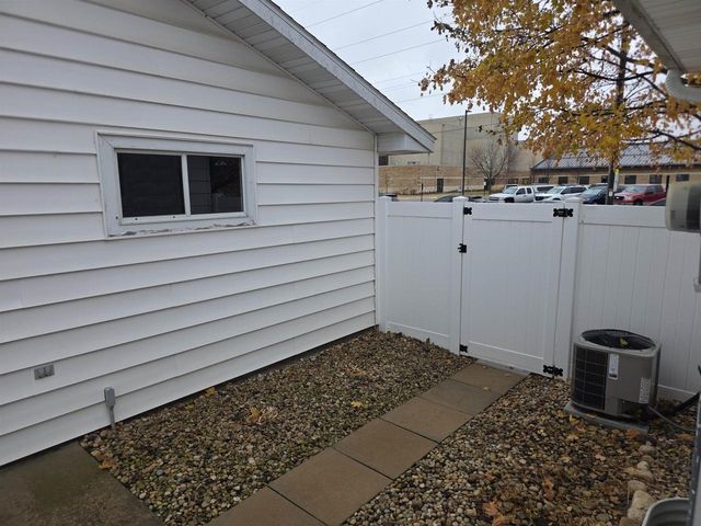 873-875 Lincoln Avenue, Prairie Du Sac, WI 53578