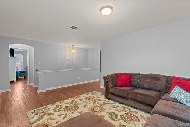 2730 Trinity Fls, San Antonio, TX 78261