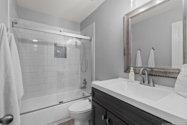 2730 Trinity Fls, San Antonio, TX 78261