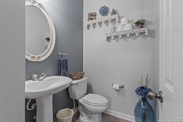 2730 Trinity Fls, San Antonio, TX 78261