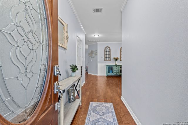 2730 Trinity Fls, San Antonio, TX 78261