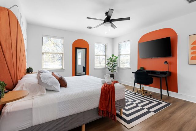 1116 Terjo LN, Austin, TX 78732