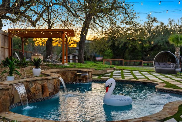 1116 Terjo LN, Austin, TX 78732