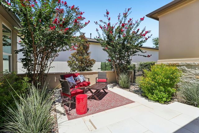 326 Mendocino LN, Austin, TX 78737