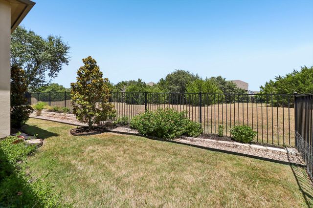 326 Mendocino LN, Austin, TX 78737