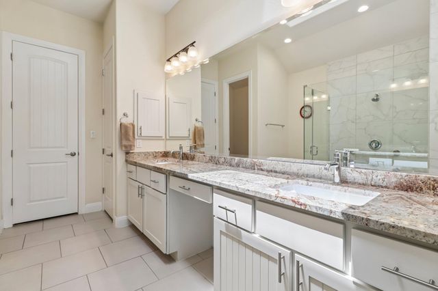 326 Mendocino LN, Austin, TX 78737
