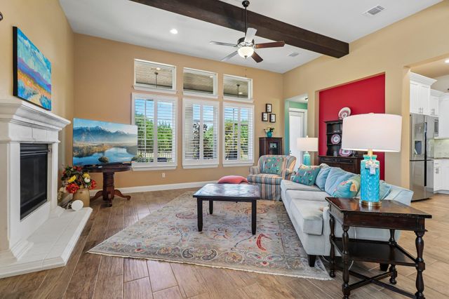 326 Mendocino LN, Austin, TX 78737