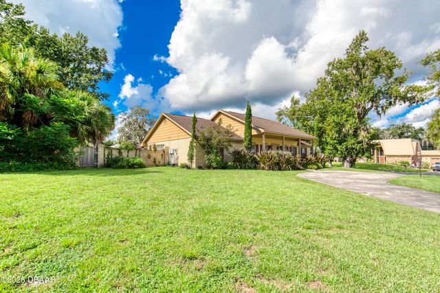 18 Twin River Drive, Ormond Beach, FL 32174