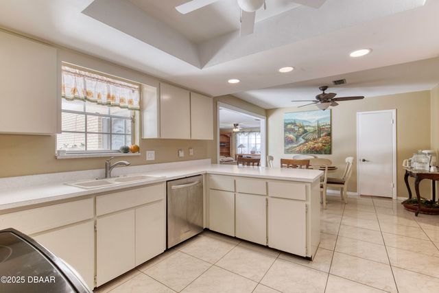 18 Twin River Drive, Ormond Beach, FL 32174