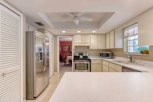 18 Twin River Drive, Ormond Beach, FL 32174