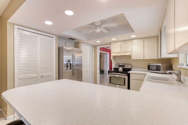 18 Twin River Drive, Ormond Beach, FL 32174