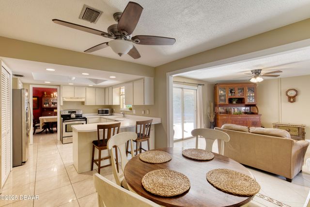 18 Twin River Drive, Ormond Beach, FL 32174