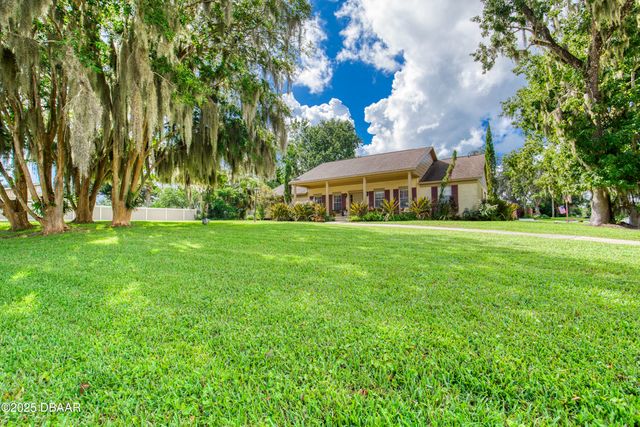 18 Twin River Drive, Ormond Beach, FL 32174