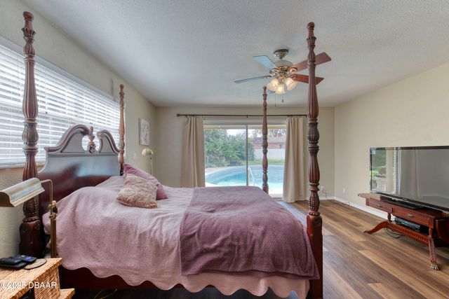 18 Twin River Drive, Ormond Beach, FL 32174