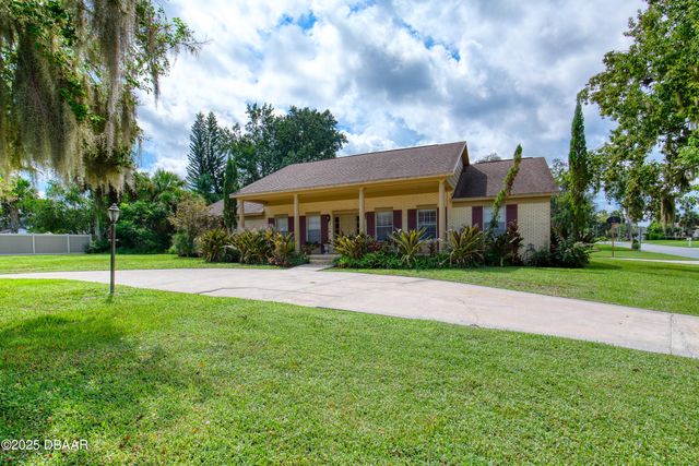 18 Twin River Drive, Ormond Beach, FL 32174