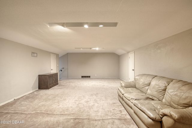 18 Twin River Drive, Ormond Beach, FL 32174