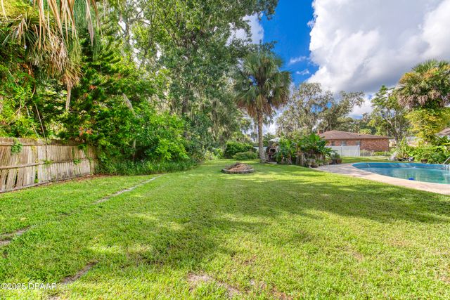 18 Twin River Drive, Ormond Beach, FL 32174