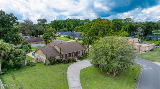 18 Twin River Drive, Ormond Beach, FL 32174